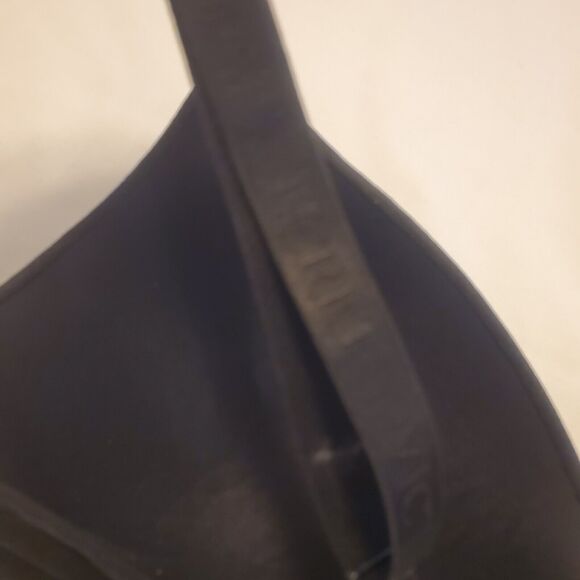 VICTORIA'S SECRET T-SHIRT LIGHTLY LINED WIRELESS RHINESTONE LOGO 38D BLACK - Picture 5 of 7